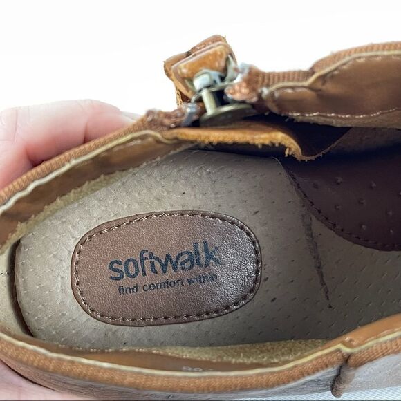 Soft Walk Faux Leather Ankle Boots - Women’s 8 - Picture 13 of 13